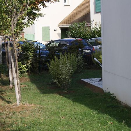 Gite La Villa Omagny Paris Marne-La-Vallee Εξωτερικό φωτογραφία