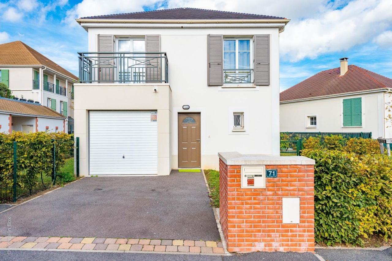 Gite La Villa Omagny Paris Marne-La-Vallee Εξωτερικό φωτογραφία