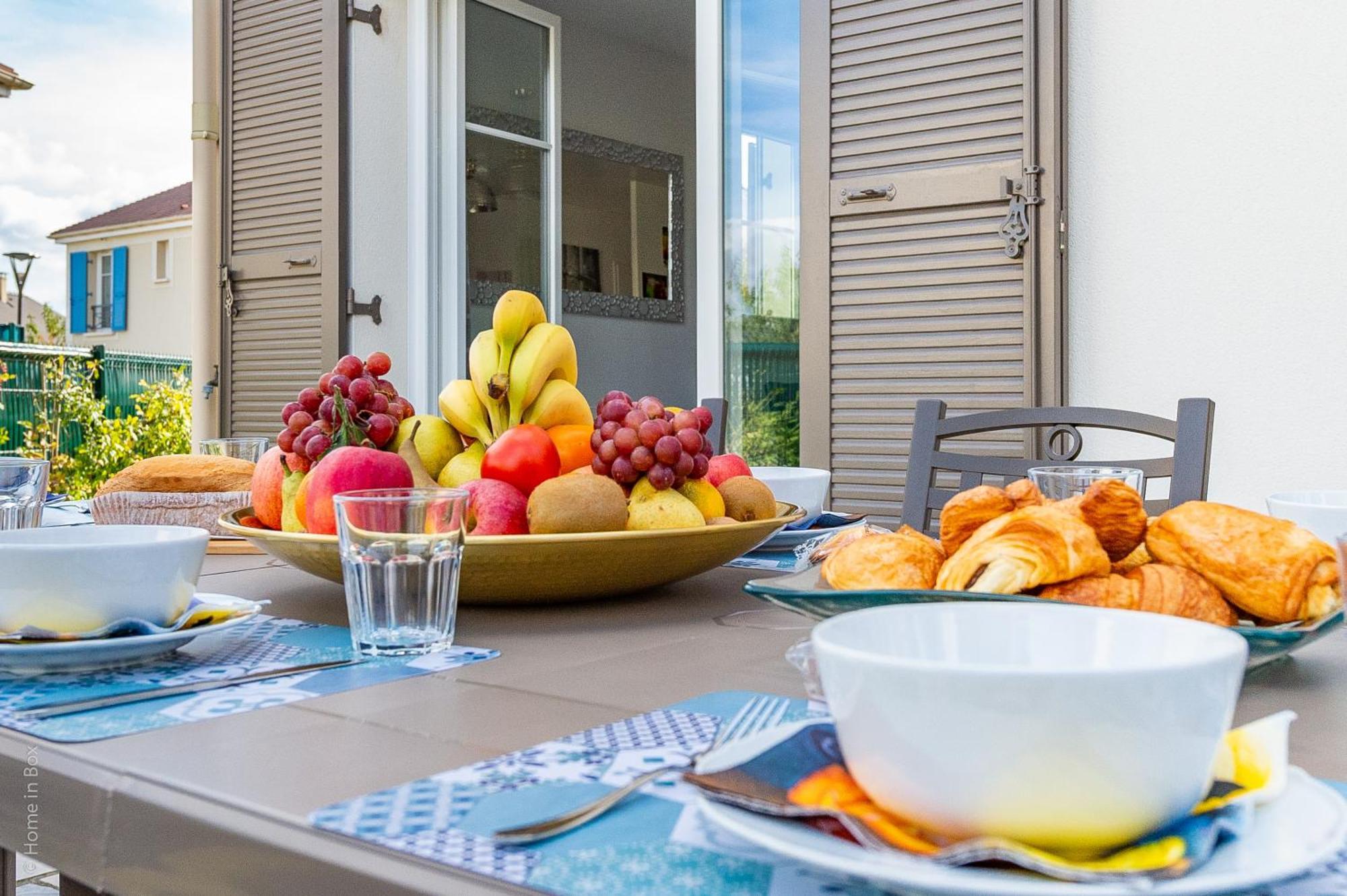 Gite La Villa Omagny Paris Marne-La-Vallee Εξωτερικό φωτογραφία